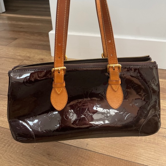 Louis Vuitton «Vernis Rosewood Avenue Leather Bag» - Picture 2 of 5